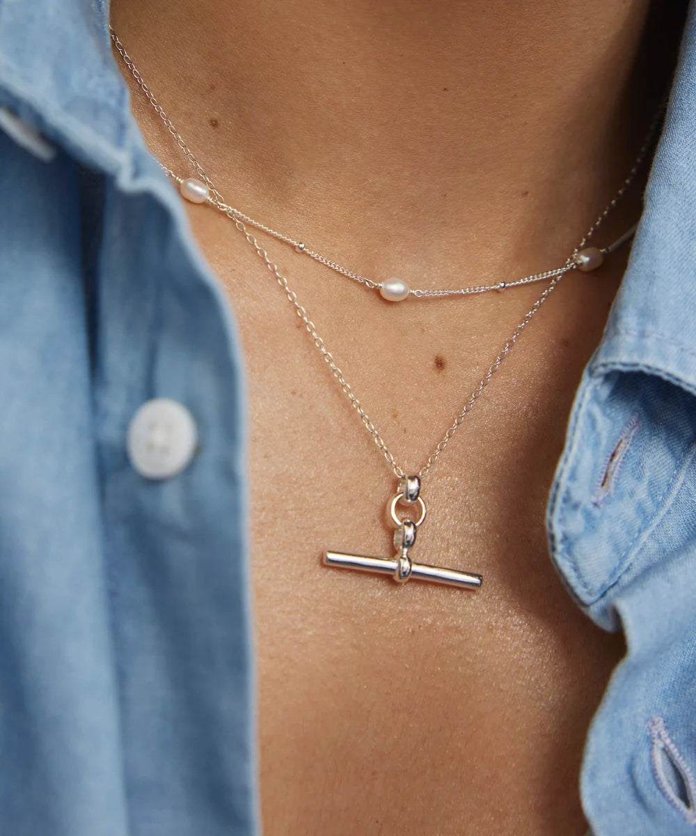 Guide To Stacking Jewellery