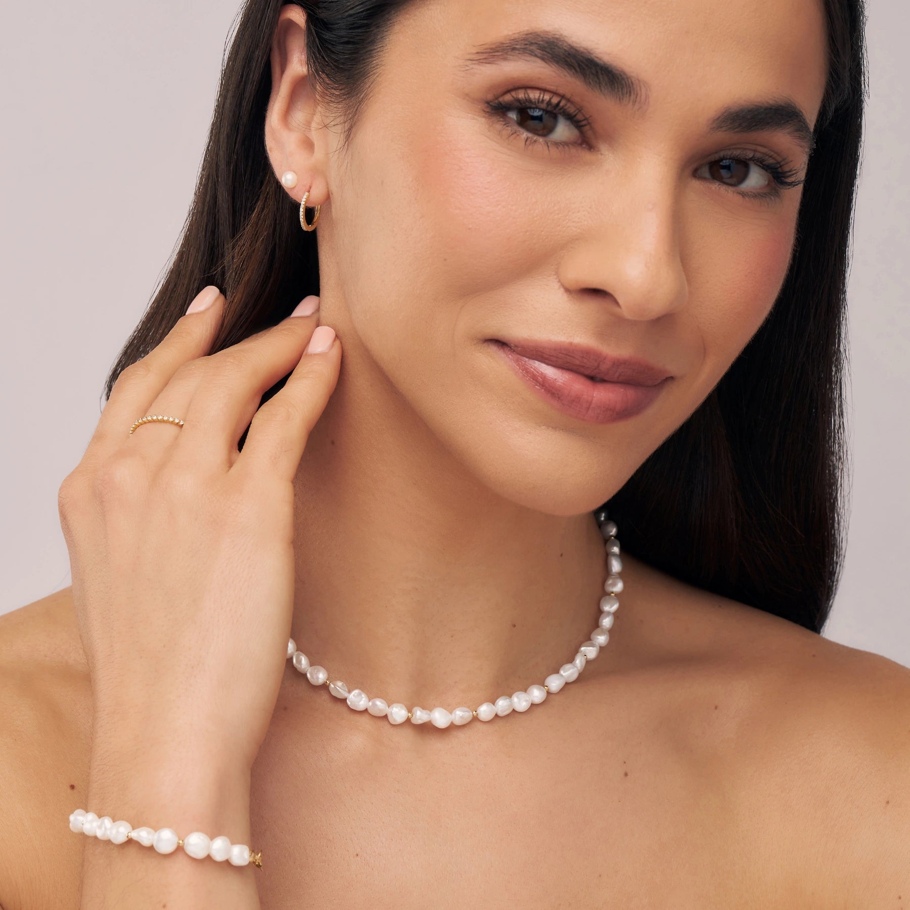 Gold Diamond Style Slim Medium Huggie Hoop Earrings