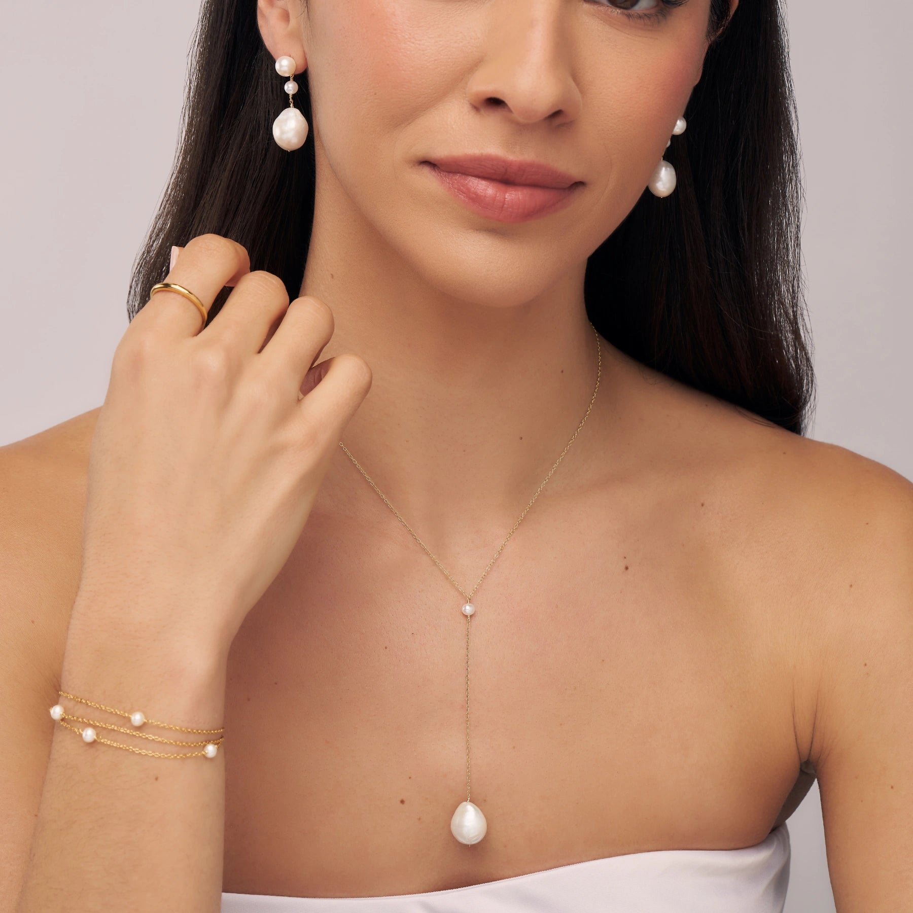 Gold Large Baroque Pearl Lariat Necklace