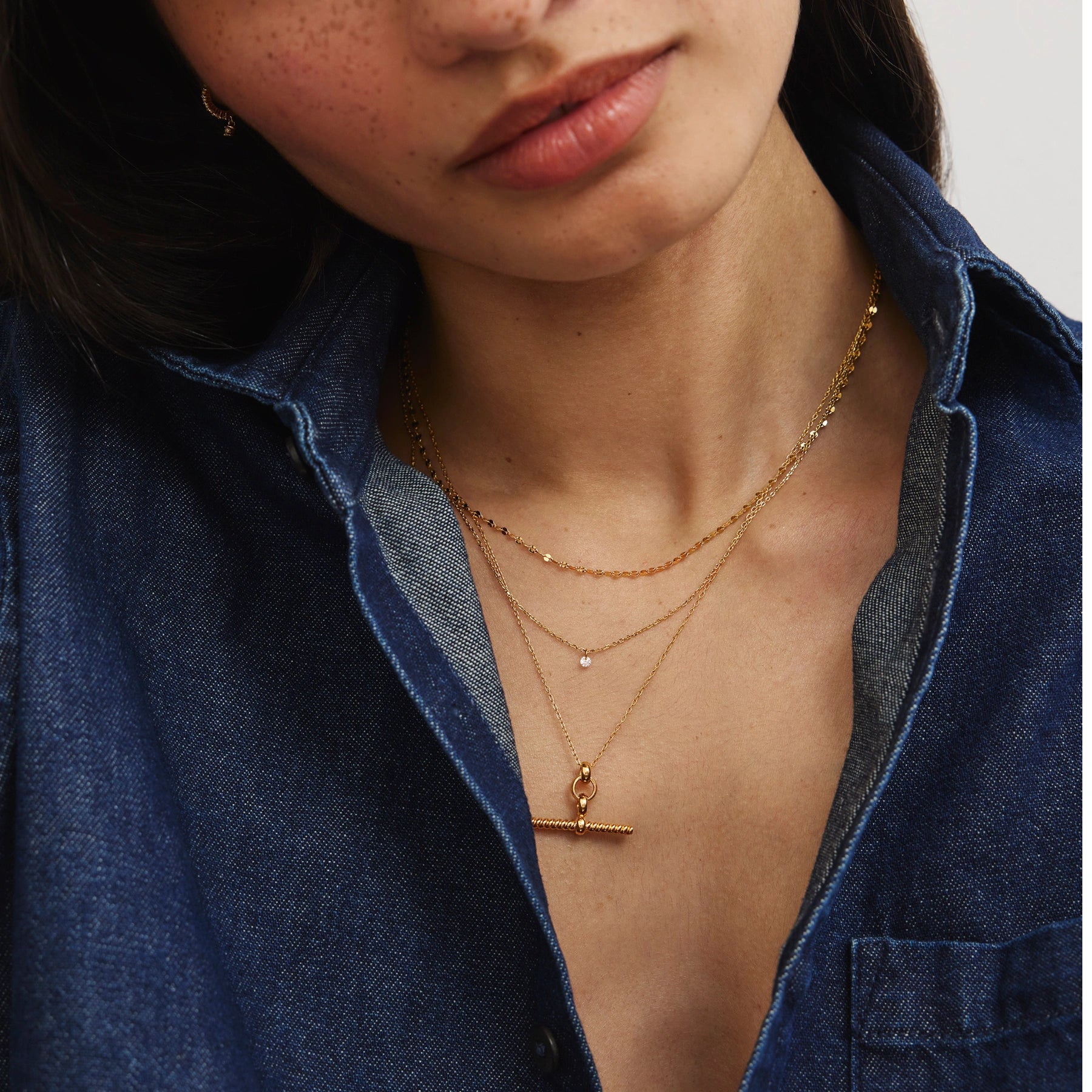 Gold Twisted T-Bar Necklace