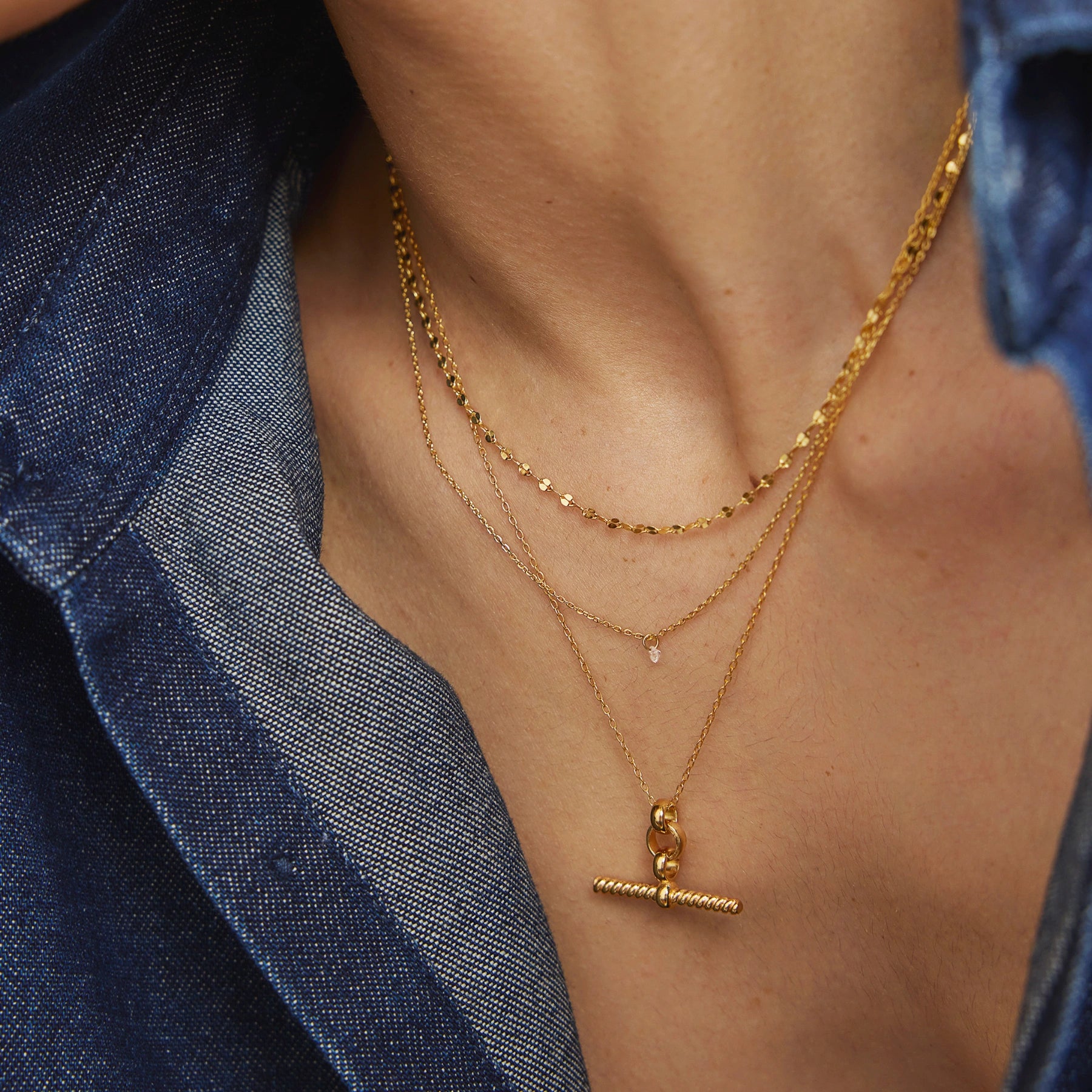 Gold Twisted T-Bar Necklace