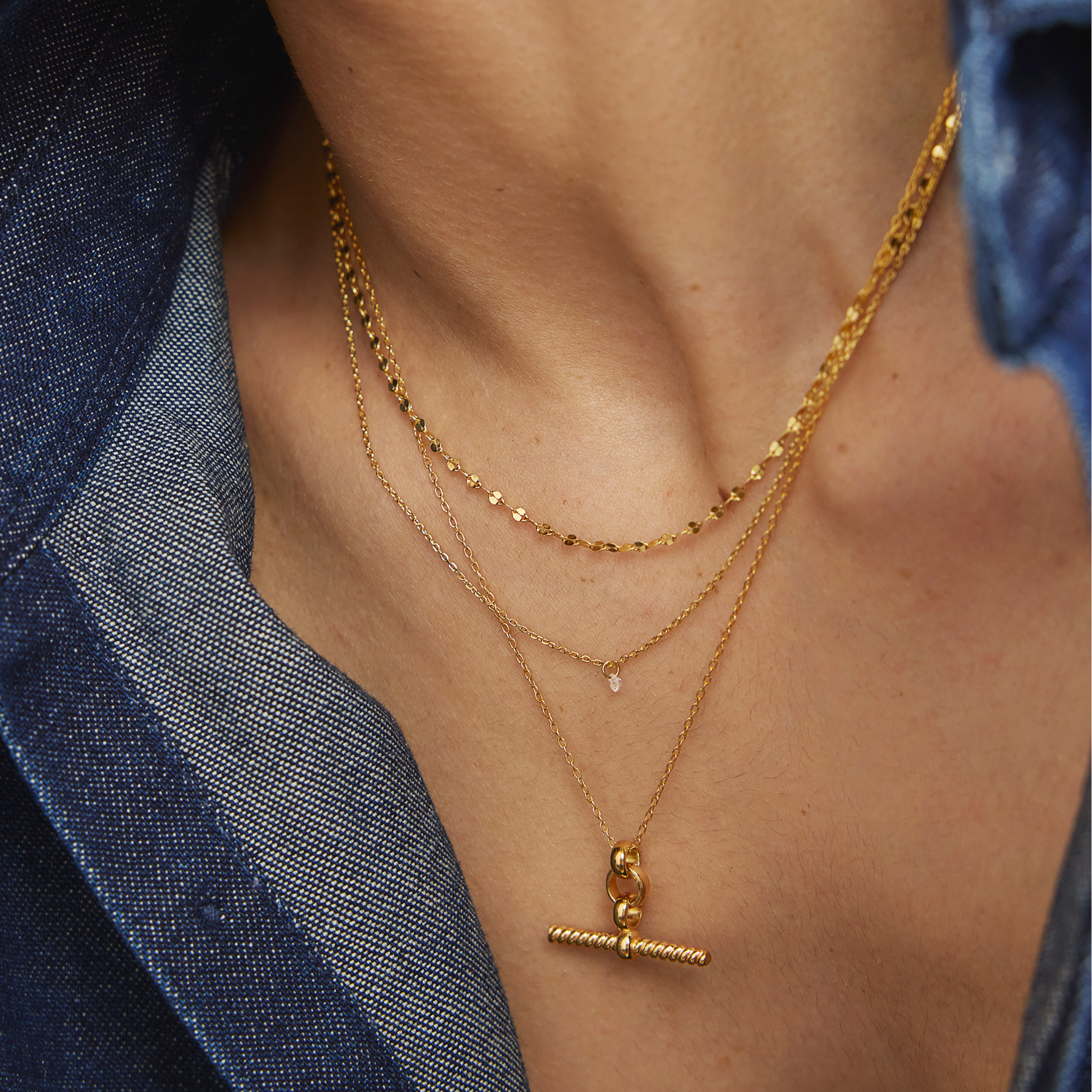 Gold Floating Diamond Style Necklace