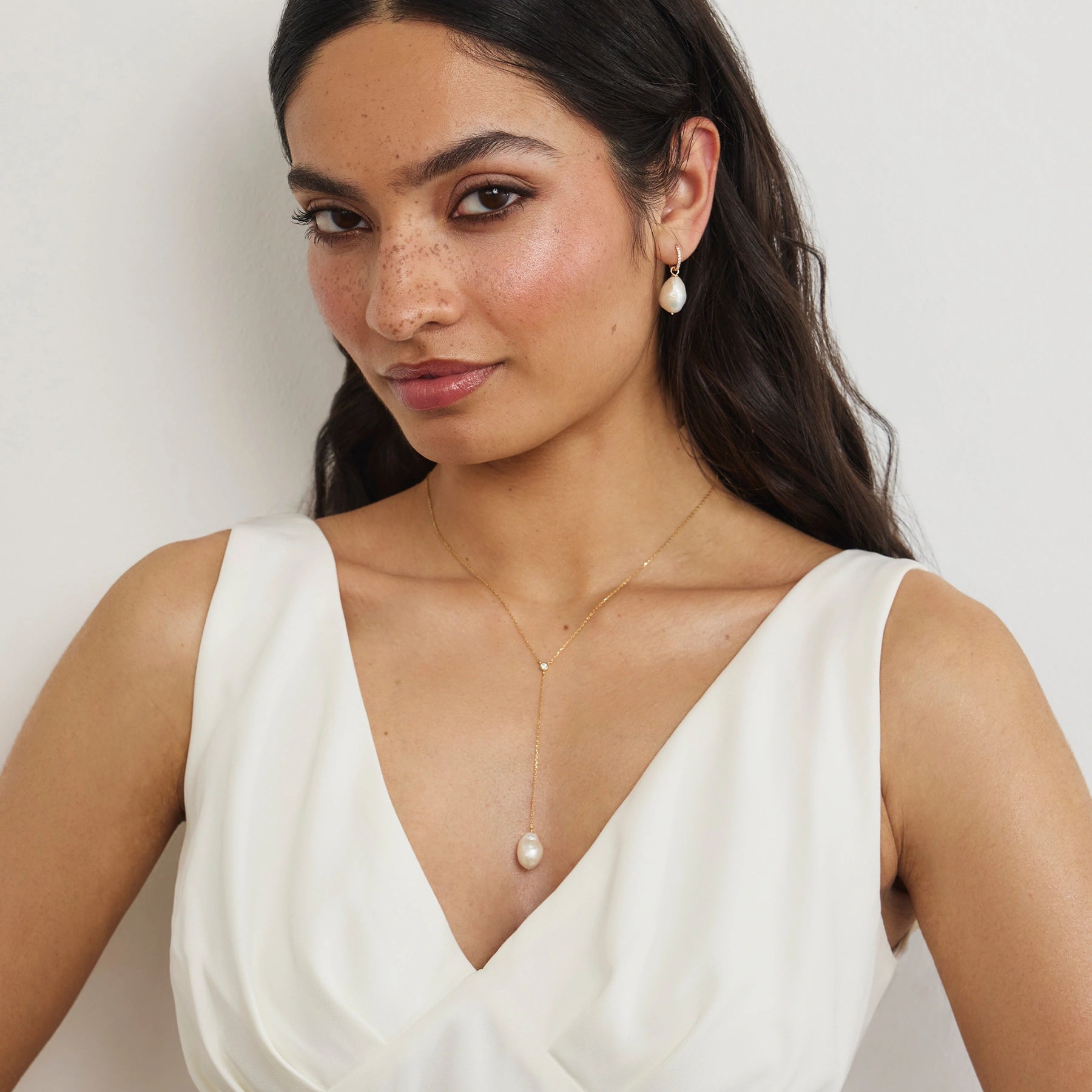 Silver Single Diamond Style Baroque Pearl Lariat Necklace