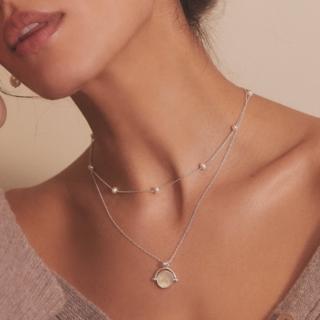 Silver Mother of Pearl Spinning Disc Necklace