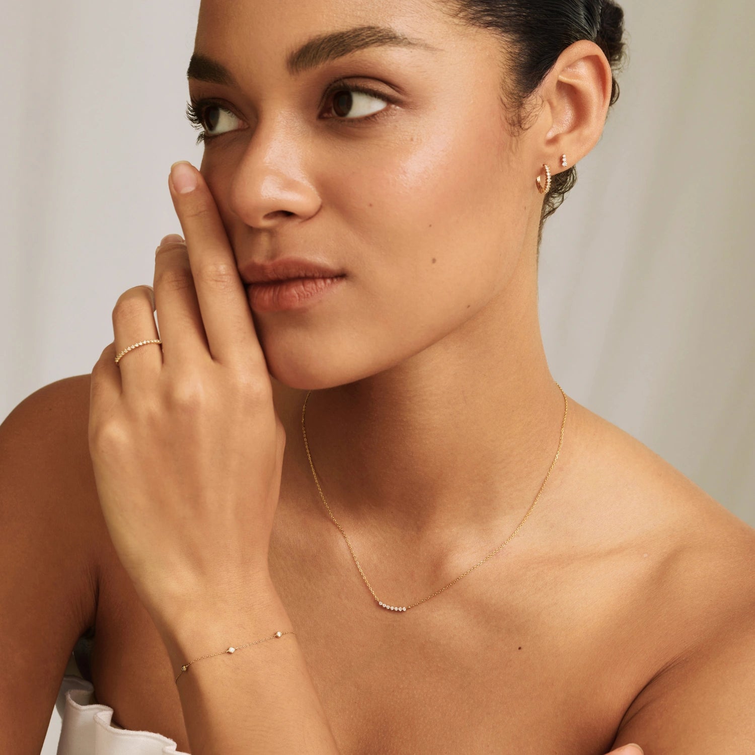 Gold Diamond Style Curve Necklace