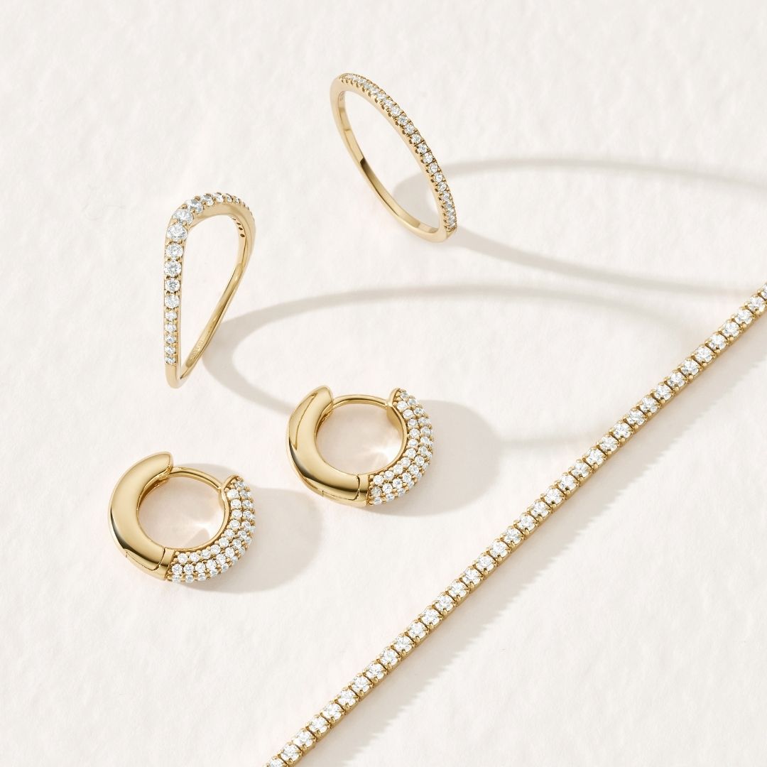 Gold Diamond Style Wave Ring