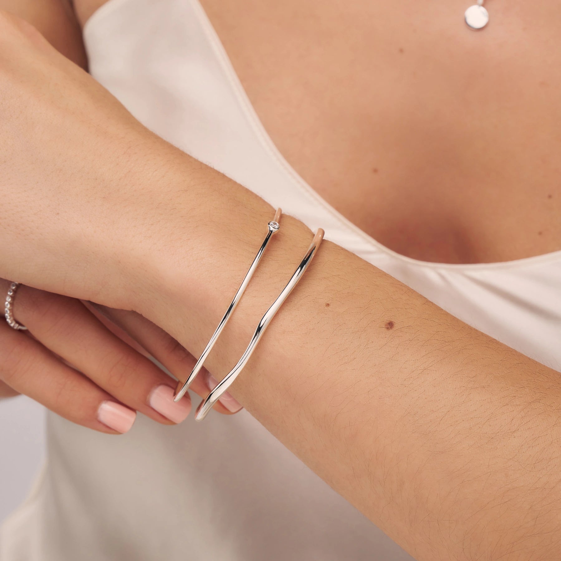 Silver Single Diamond Style Bangle