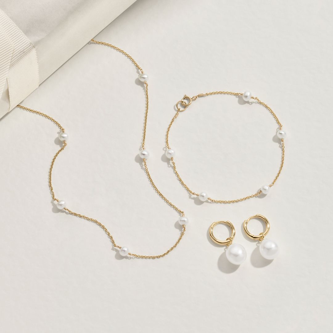 Gold Five Pearl Bracelet