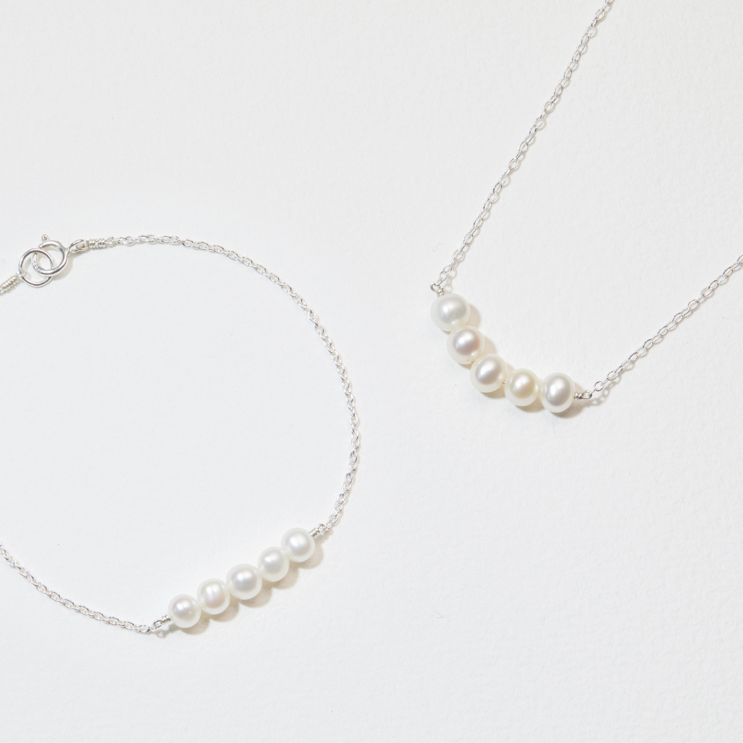 White Gold Cluster Pearl Bracelet