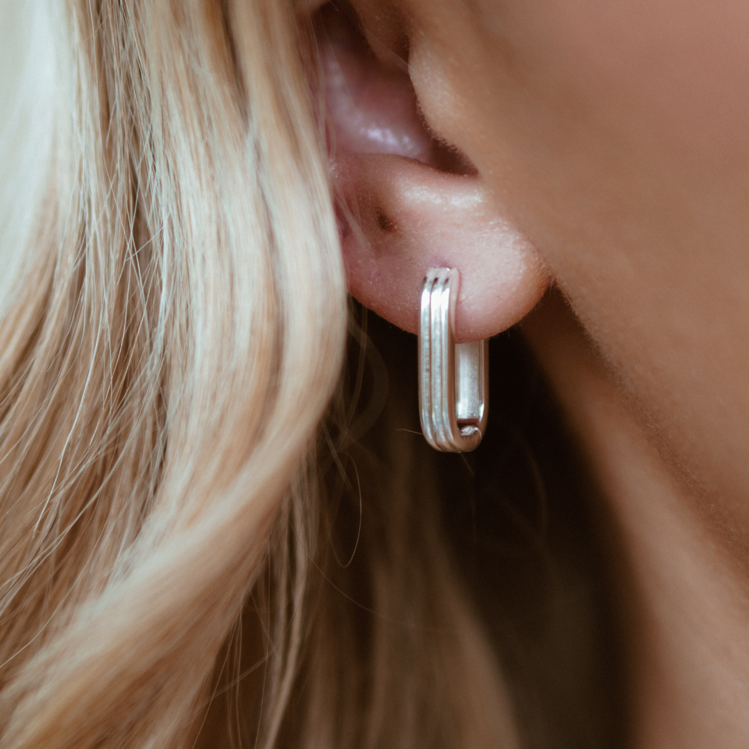 Silver Ribbed Pearl Drop Hoop Earrings