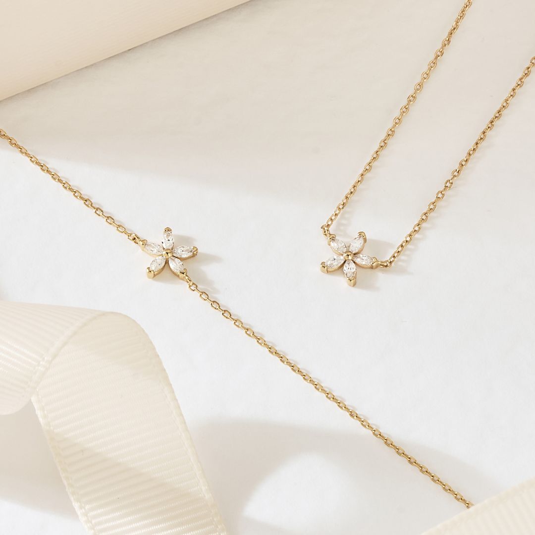 Gold Diamond Style Flower Necklace