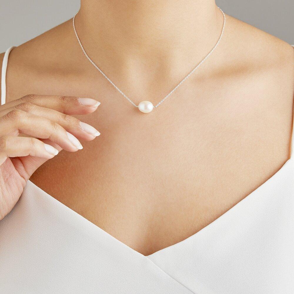 Solid White Gold Large Single Pearl Choker