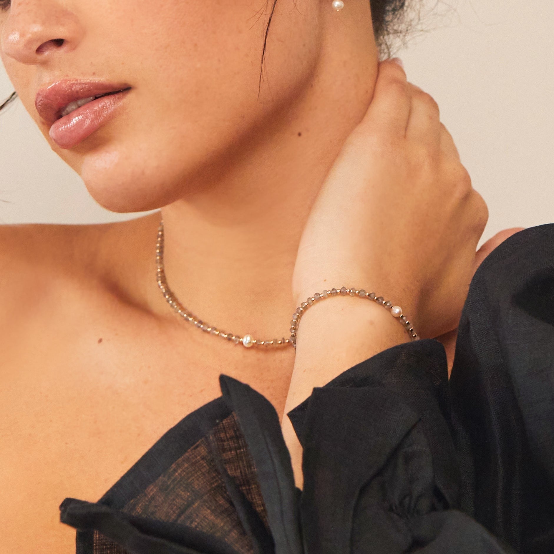 Silver Labradorite Gemstone Choker