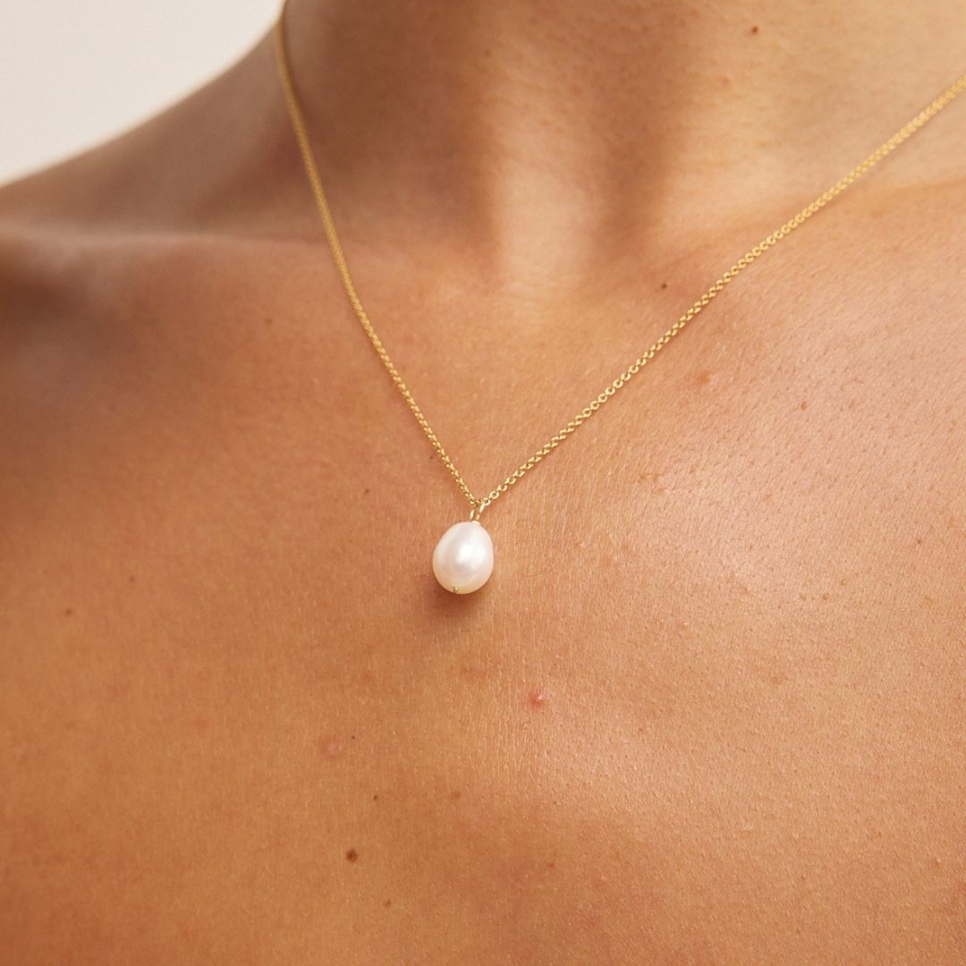 Rose Gold Large Single Pearl Necklace