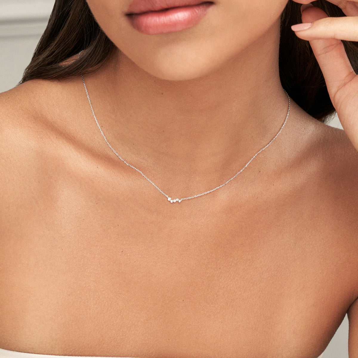 Silver Diamond Style Wave Necklace