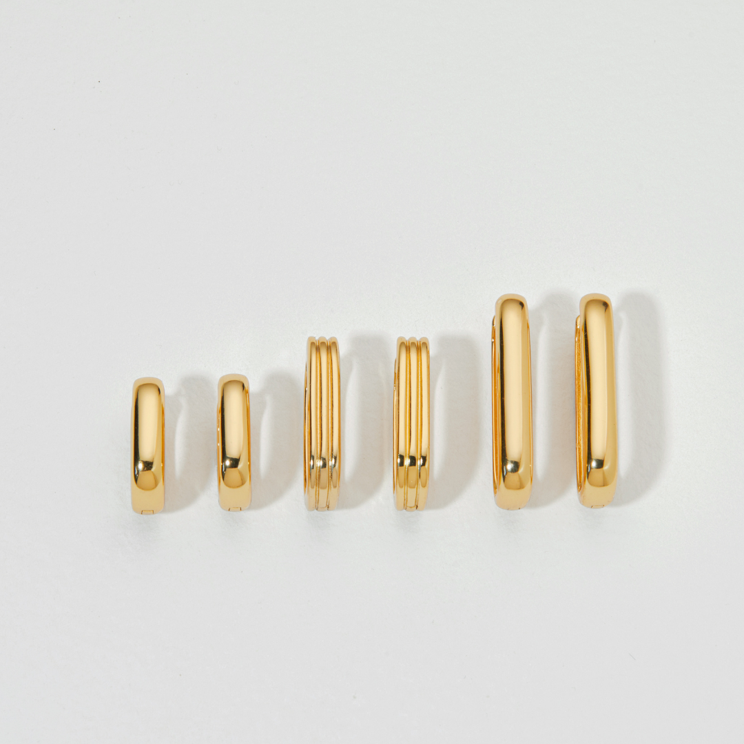 Gold Ribbed Hoop Earrings