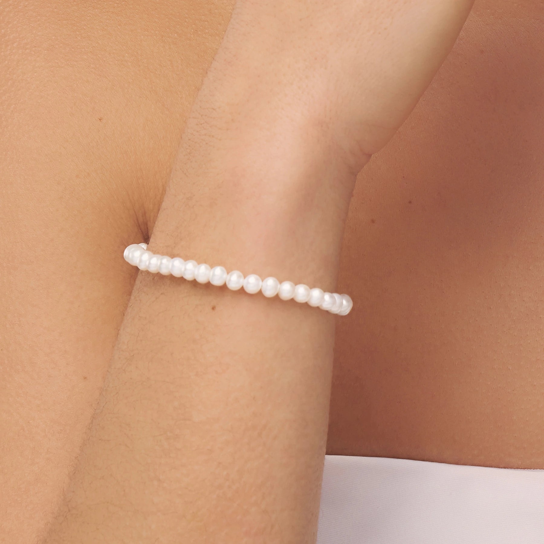 Gold Pearl Bracelet