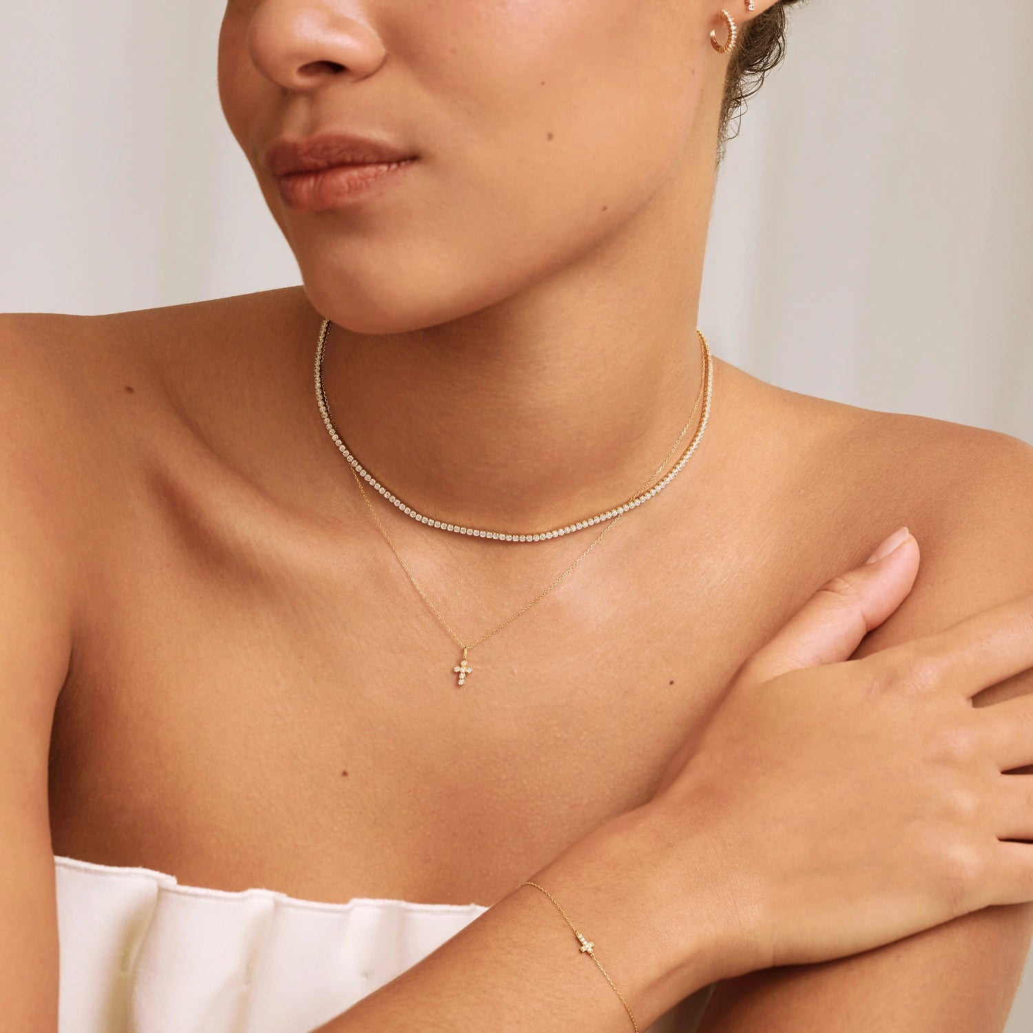 Solid Gold Genuine Diamond Rounded Tiny Cross Necklace