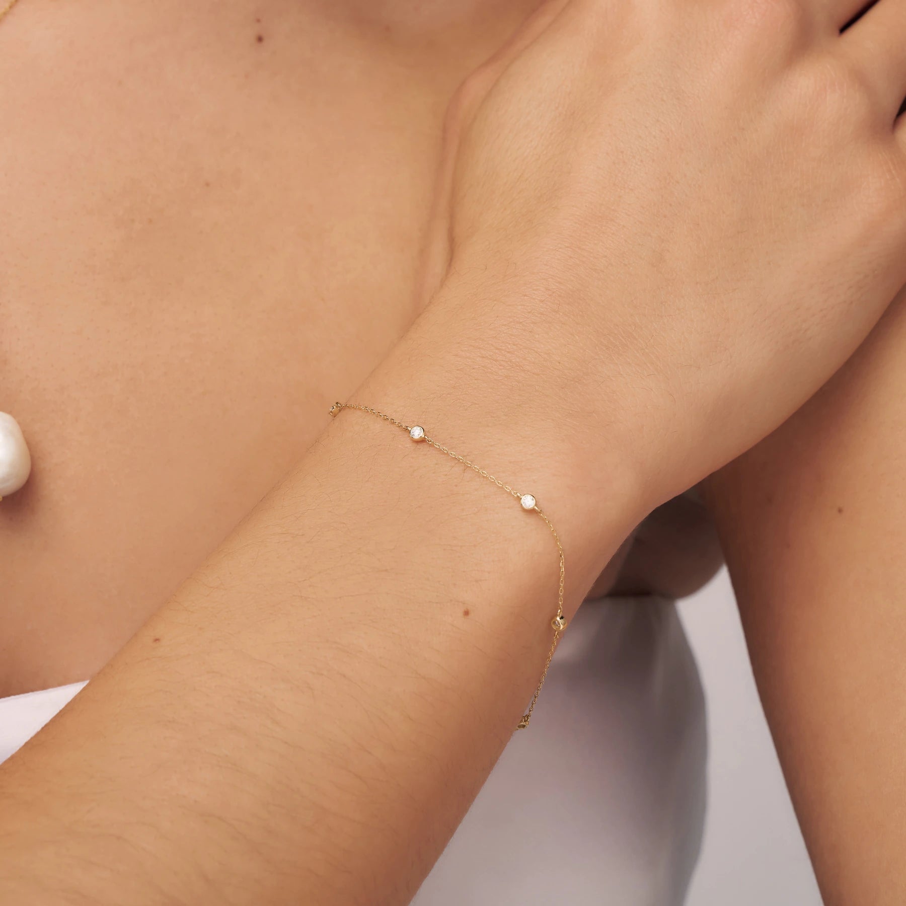 Solid Gold Five Stone Genuine Diamond Bracelet