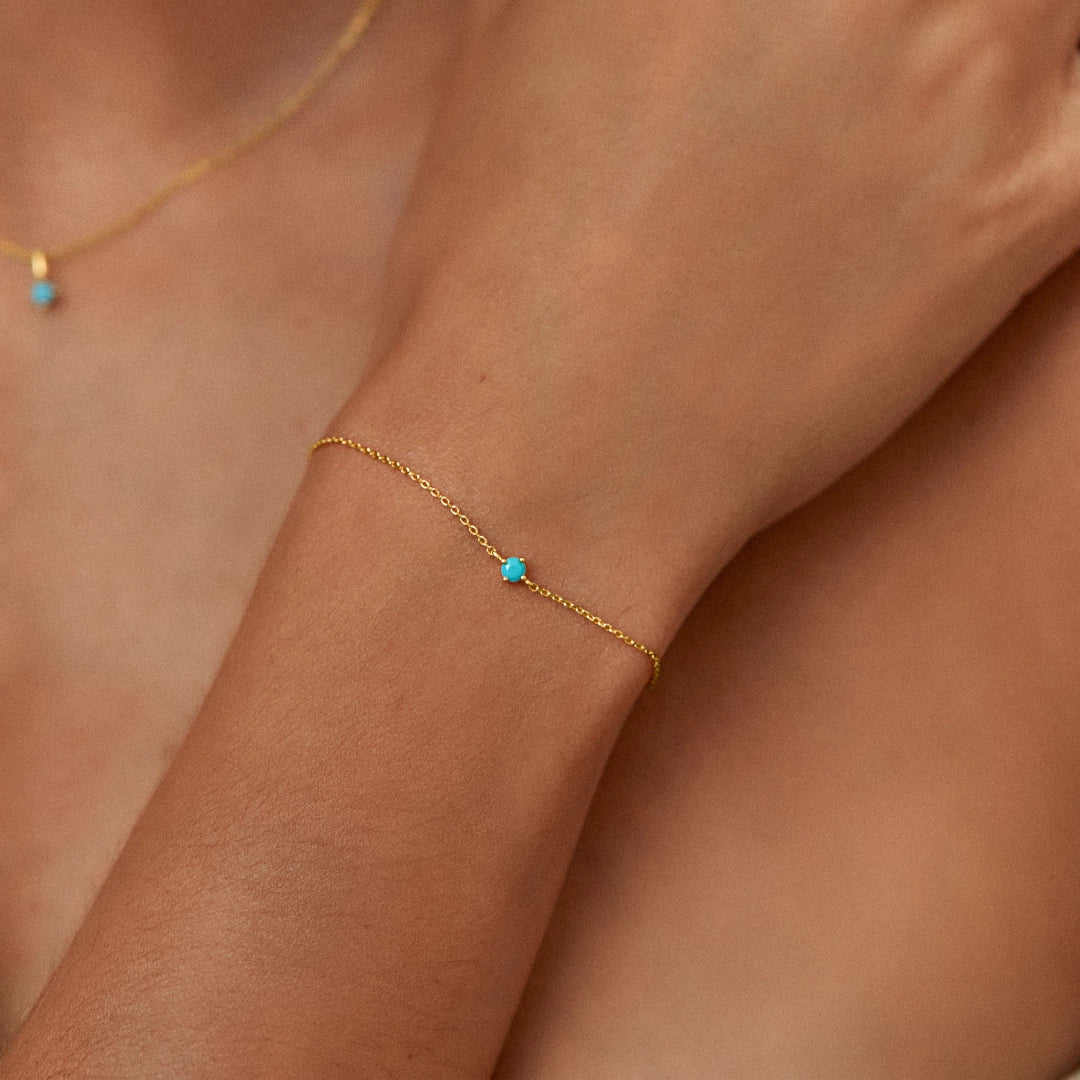 Gold Small Birthstone Pendant Bracelet